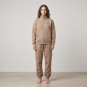 Ensemble de survêtement en coton épais pour femme, veste zippée intégrale et pantalon droit, tenue décontractée pour sports de plein air, vêtements personnalisés - Product Image 1