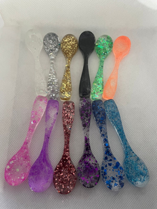 Resin Spoons Handmade Salad Servers From India for Sale in Bulk Wholesale Multicolor Resin Utensils - Product Image 5