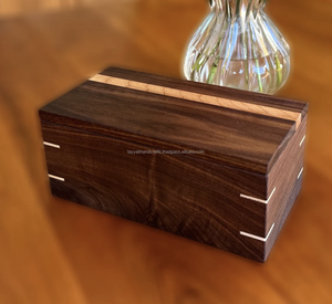 Boîte de rangement en bois rustique faite à la main pour la décoration de la maison, grande, avec couvercle à charnières, pour les objets de valeur - Product Image 2