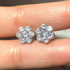 Pendientes de Diamantes de Moissanita Florales al por Mayor, Colección de Joyería Premium de Plata de Ley 925 para Mujer - Product Image 1