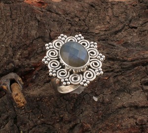 Vintage Boho Classic Bezel Setting <b>Labradorite</b> <b>Ring</b> Handmade 925 Sterling Silver Natural Gemstone Women's Wedding Anniversary - Product Image 2