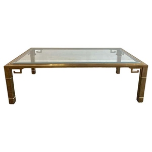 Mesa de centro de diseño único en latón y vidrio, estilo moderno de mediados de siglo, rectangular, de lujo, minimalista, para cócteles. - Product Image 4