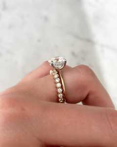 Anillos Apilables de Eternidad con Diamantes Hexagonales Cultivados en Laboratorio, Oro Sólido de 14K/18K, Engaste de Bisel, Anillos de Boda Delicados y Brillantes, Estilo Minimalista - Product Image 5