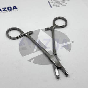 คีมหนีบเหล็กกล้าไร้สนิมสำหรับเจาะผิวหนัง ขนาด 5.5 นิ้ว ปลายหยัก 3 มม. เครื่องมือมืออาชีพสำหรับเจาะร่างกาย - Product Image 5