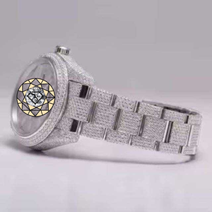 Reloj de Lujo para Hombre con Diamantes Moissanite VVS1, Esfera Sunburst con Incrustaciones, Completamente Equipado, de Acero Inoxidable - Product Image 4