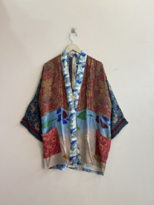 Lot de kimonos indiens en pure soie, peignoirs japonais confortables et doux en soie, robes de chambre florales, tenues de plage, vêtements de nuit pour la maison en été - Product Image 2