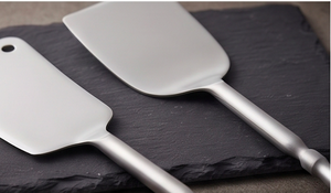 Juego de 4 utensilios para servir barbacoa y queso, de acero inoxidable con acabado satinado, para el hogar, cocina, fiestas, bodas y restaurantes. - Product Image 2