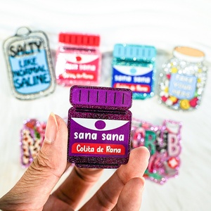 Portacredencial <span class=keywords><strong>de</strong></span> Acrílico Personalizado para Técnicos <span class=keywords><strong>de</strong></span> <span class=keywords><strong>Farmacia</strong></span> Médica, con Parte Trasera Plana para Portacredenciales, Brillante, Retráctil, Accesorios para Enfermeras, Dije DIY - Product Image 3