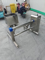 Voedselveilige pneumatische kar-kantelmachine, luchtaangedreven kiepinstallatie voor standaard 200L vleeskarren
