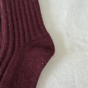 Wholesale Men's <b>Burgundy</b> Ribbed Knitted Wool Crew <b>Socks</b> Thick Winter Warm Daily Wear Solid Color Classic Style OEM ODM - Product Image 6