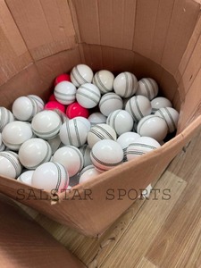 Wholesale <b>White</b> Pink Color Leather Club <b>Cricket</b> Ball 156GM Club League Balls Club <b>Cricket</b> Custom Logo Promotional Direct Factory - Product Image 5