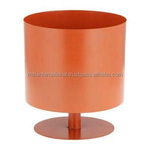 Nueva cesta de maceta hecha a mano de resina, decoración interior para el hogar, macetas de metal y maceta para jardín - Product Image 4