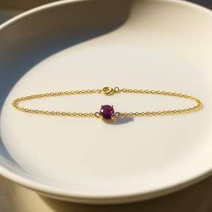 Bracelet délicat avec breloque en améthyste, argent sterling 925, plaqué argent, fait main, cadeau d'anniversaire pour femme - Product Image 3