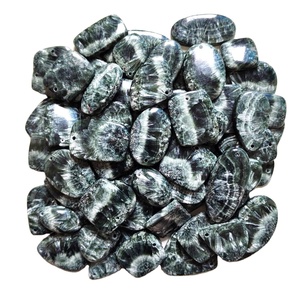 Vente en gros de cabochon de jade en quartz naturel de haute qualité, cristal de séraphinite en vrac, pierres précieuses de guérison, bijoux en séraphinite de haute qualité - Product Image 1
