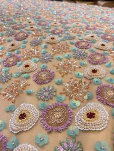 ผ้าลูกไม้คุณภาพสูงพร้อมงานปักลูกปัดหนักแน่น สำหรับชุดเจ้าสาว ชุดราตรี เสื้อผ้าดีไซเนอร์ ใช้ในอุตสาหกรรมแฟชั่นหรูหรา - Product Image 2