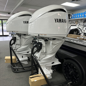 คันเบ็ดคู่ Yamaha F300XCB2 & LF300XCB2 สีขาว ขนาด 25 นิ้ว ปี 2024 - Product Image 4