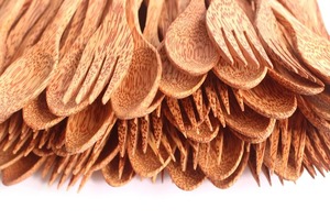Cuillère en bois de manguier de qualité alimentaire, finition huile naturelle, pour une cuisine saine et l'utilisation domestique en cuisine, outils à salade - Product Image 2