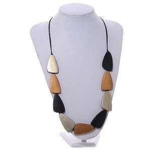 Collier en résine multicolores de haute qualité, collier statement, bijoux pour soirée - Product Image 4