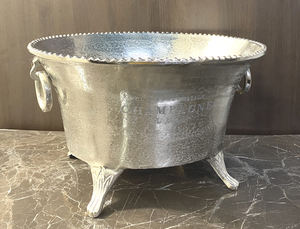 ถังแช่ไวน์และน้ำแข็งอเนกประสงค์อะลูมิเนียมดีไซน์ร่วมสมัย พร้อมที่แช่ขวดเครื่องดื่ม สำหรับงานปาร์ตี้และงานแต่งงาน - Product Image 3