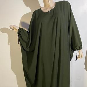 Abaya élégante brodée à la main, longue jusqu'au sol, pour femmes, manches longues, respirante, idéale pour l'Aïd. - Product Image 2