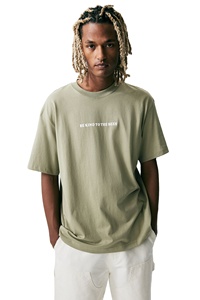 เสื้อยืดผ้าฝ้าย100% เข้ารูปปกติแขนครึ่งคอตตอนแต่งระบายระบายไหล่สวมใส่สบายพิมพ์ลายแม่ลาย - Product Image 4