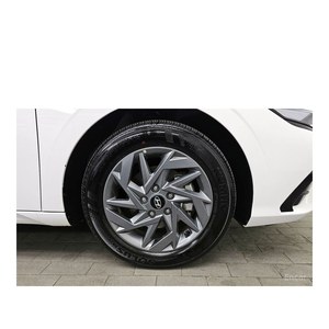 Hyundai Avante Moderne 2025, 11 975 km, sièges en cuir, caméra de recul, conduite à gauche - Product Image 5