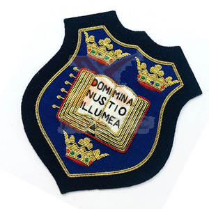 Badges brodés à la main de haute performance, fabrication professionnelle, prix de gros - Product Image 4