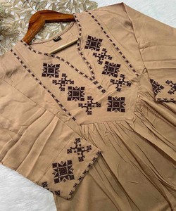 Chiku <b>Women</b> Traditional Cotton <b>Kurta</b> Kurti Loose Fit Embroidery Work Casual Wear India Pakistan Style 86849 VT-2608 - Product Image 4