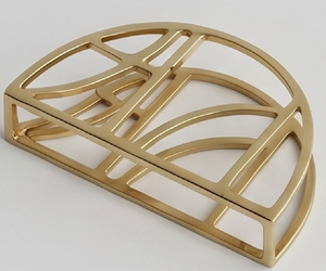 Porte-serviettes en métal plaqué or de qualité supérieure avec un design classique et moderne, parfait pour des tables élégantes et une décoration raffinée - Product Image 5