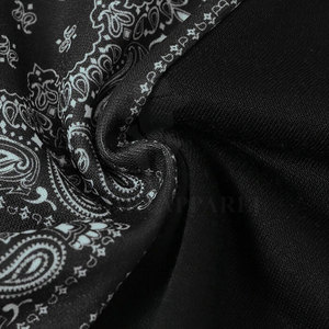 Sudadera básica elegante de mezcla de algodón con tela cálida, perfecta para uso diario, actividades al aire libre y un look moderno. - Product Image 5