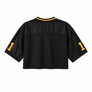 Camiseta personalizada de la hermandad NCBW con cuello en V, color sólido, manga corta, negra y dorada, estilo casual para mujer, de malla de poliéster. - Product Image 3