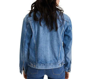 Chaqueta vaquera azul claro premium para mujer, estilo casual, corte ajustado, de algodón, tipo camionero, estilo retro, con botones, prenda exterior, top para dama - Product Image 6
