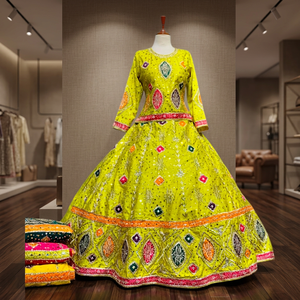 Robe de bal élégante en organza jaune brodée avec manches trois quarts, longueur maxi, robe de soirée faite à la main - Product Image 3
