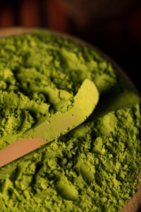 WARRLY Natural Moringa Leaf Extract Powder 99% Pure Spray Dried Herbal <b>Vitamin</b> Superfood Food Grade OEM Supply Vacuum Packed - Product Image 2