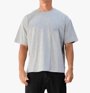 T-shirts décontractés en coton à manches courtes pour jeunes et hommes, avec logo personnalisé sur le devant, de haute qualité, coupe classique, séchage rapide et respirants - Product Image 2