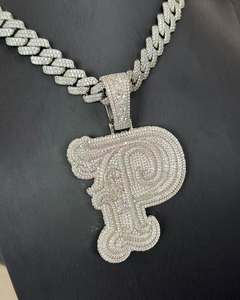 Pendentif initial P Hip Hop en argent sterling 925 pavé de moissanite, tendance unisexe pour les soirées - Product Image 2