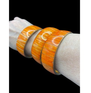 Bracelet manchette ethnique en laiton incrusté de os, fait main, accessoire de mode - Product Image 4