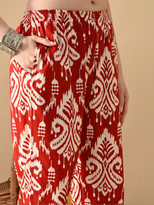 <b>Women</b> Red White Printed Cotton Traditional Quick Dry <b>Kurta</b> Set Regular Fit Knee-Length Ethnic Summer Style India Pakistan Casual - Product Image 5