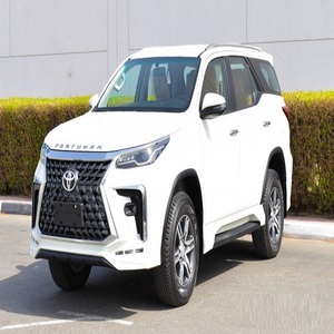 Listo para Enviar: Toyota Fortuner VXR 4x4 2025, Equipamiento Completo, Título Limpio, Seminuevo - Product Image 1