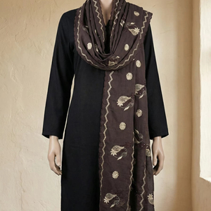 ผ้าคลุมไหล่ผ้าฝ้ายเนื้อนุ่มเบาสบาย ลายดอกไม้สไตล์แอฟริกัน ดีไซน์สวย ขนาด 2.2 เมตร ปักลายทอง เหมาะสำหรับสวมใส่ในชีวิตประจำวันของชาวมุสลิม - Product Image 3