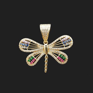 สร้อยคอจี้รูปแมลงปอประดับเพชรโมอิสซาไนต์หลากสีชุบทอง 18K สุดหรู - Product Image 1
