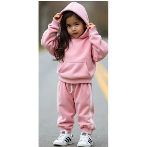 Sudadera con capucha de forro polar para niños, estilo jersey (sin cremallera), capucha integrada, bolsillo frontal tipo canguro, mangas largas con puños acanalados - Product Image 6