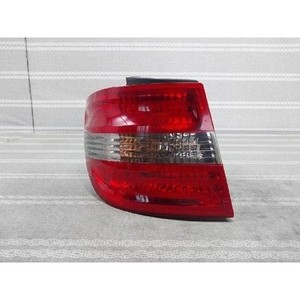 Luz Trasera Izquierda Usada Clase B A1608202564 - Product Image 1