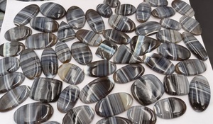 Direct usine Agate naturelle noire à bandes, cabochons en forme de poire, coussin et ovale, formes variées, pour la fabrication de bijoux, vente en gros en vrac - Product Image 4