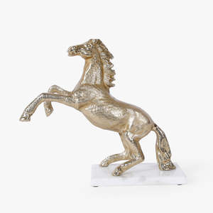 Escultura de Caballo de Aluminio Dorado con Base de Mármol Blanco, Figura de Caballo en Pie, Obra de Arte Metálica de Lujo para Sala de Estar - Product Image 2