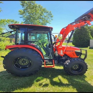 Mini Tractor Bad Boy para Operaciones Agrícolas Eficientes con Rendimiento del Motor Confiable y Características Versátiles para Trabajo Agrícola - Product Image 1