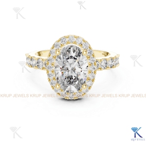 Bague de fiançailles ovale en diamant CVD cultivé en laboratoire sur mesure avec halo et bande pavée en or massif - Product Image 6