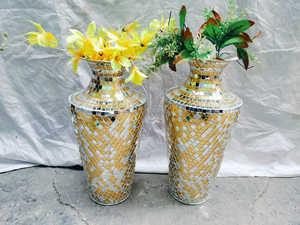 Vase à fleurs artisanal en métal de luxe de haute qualité pour la décoration de restaurant de galerie de villa d'hôtel de maison de mariage d'Inde - Product Image 5