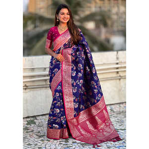 Sari en soie douce violet Banarasi avec contraste Jaal, tissé avec des fils Zari - Vêtements indiens et pakistanais - Product Image 1