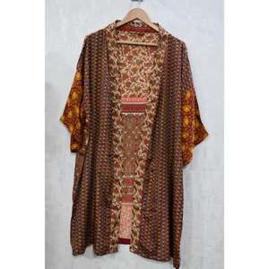 Robe longue kimono vintage en soie patchwork, peignoir de mariée bohème, robe sexy imprimée faite à la main - Product Image 2